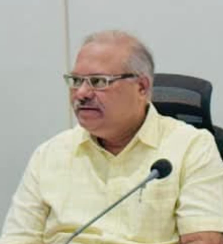धाराशिव जिल्हा बनतोय ‘हरित ऊर्जा राजधानी – उपजिल्हाधिकारी शिरीष यादव